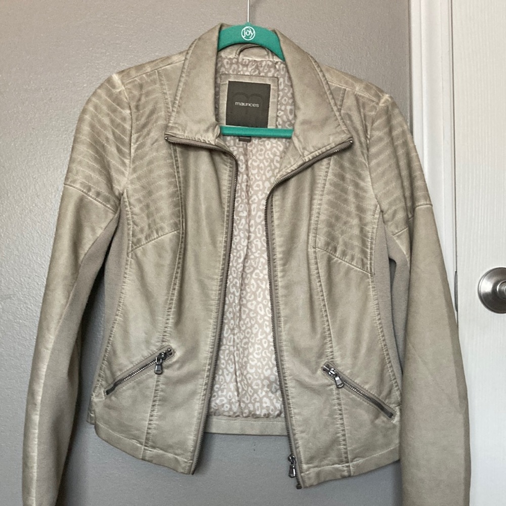 Womens Maurice’s faux leather jacket size small